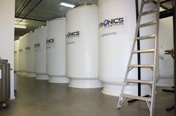 فرار از مرگ با نیتروژن مایع فرار از مرگ با نیتروژن مایع