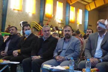 ۹۰۰ خانواده اصفهانی صاحب خانه شدند/تامین ۴۰ هزار واحد مسکونی در قالب شهرهای جدید