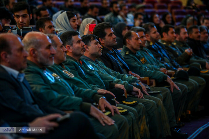 فوتوکال و نشست خبری فیلم سینمایی آسمان غرب