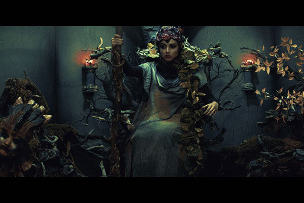 پرواز شهدا در آسمان خانه جشنواره/ شاهد یک عاشقانه زنانه باشید