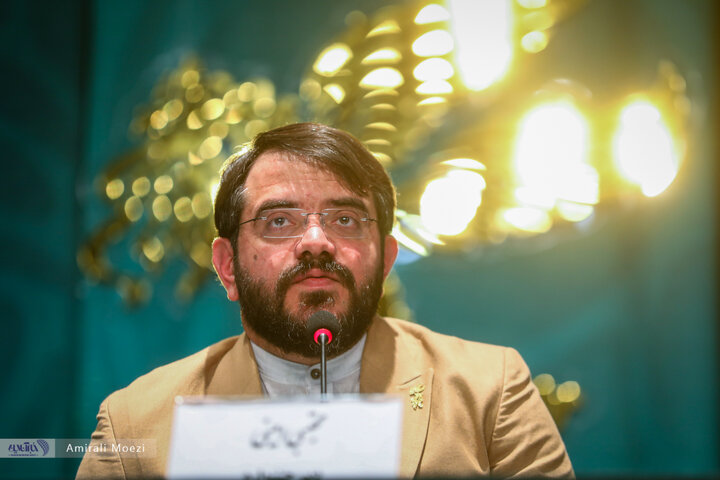 نشست رسانه‌ای اعلام داوران بخش ملی و بین‌الملل چهل‌ودومین جشنواره فیلم فجر