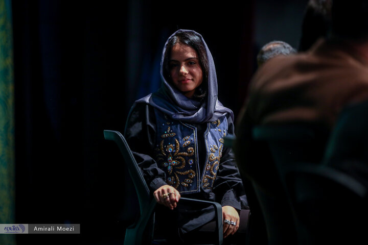 نشست رسانه‌ای فیلم سینمایی آبی روشن