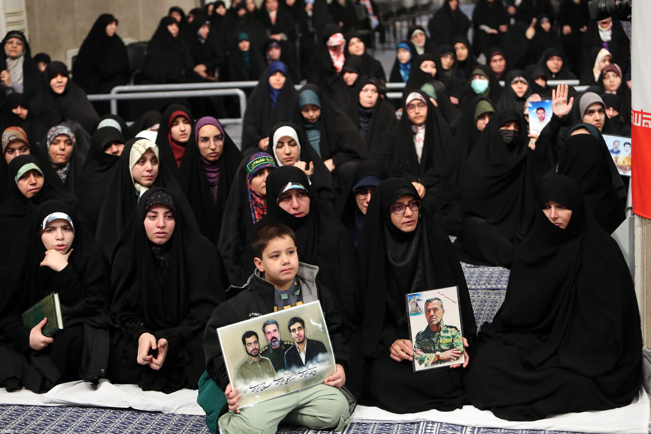 تصاویری از مهمانان امروز رهبر انقلاب