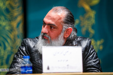نشست رسانه‌ای فیلم احمد به کارگردانی امیرعباس ربیعی در خانه رسانه چهل و دومین جشنواره فیلم فجر
