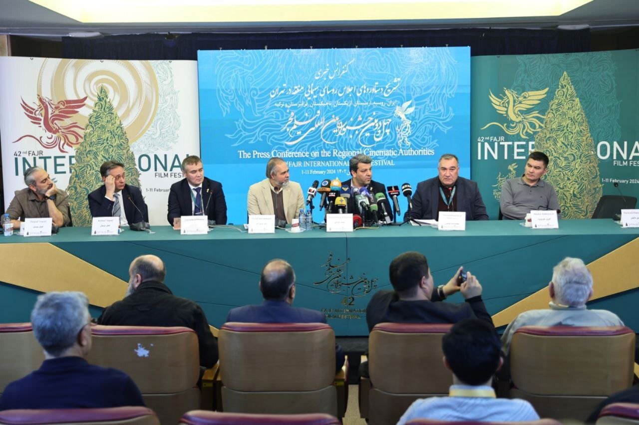 خزاعی: برای تقویت اقتصاد سینما باید وارد بازارهای منطقهای و جهانی شویم