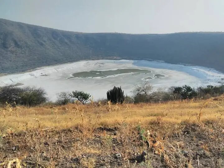 دریاچه خونین در مکزیک / پایگاه سفینههای آدم فضاییها!