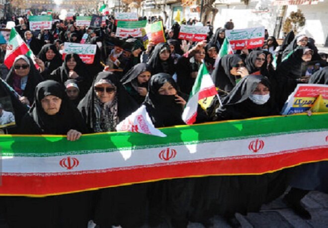 ۲۲ بهمن تماشایی مردم نصف جهان/نقش جهان سراپا شور و حماسه بود