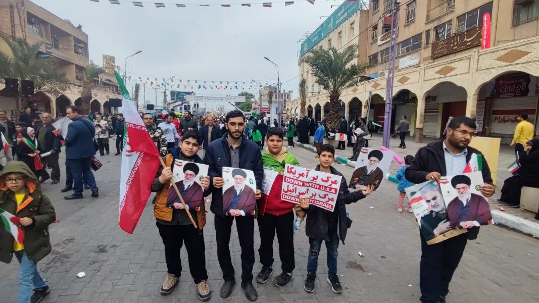 ندای الله اکبر در اهواز طنین انداز شد / راهپیمایی 22 بهمن با شکوه هر چه بیشتر برگزار شد+گزارش تصویری