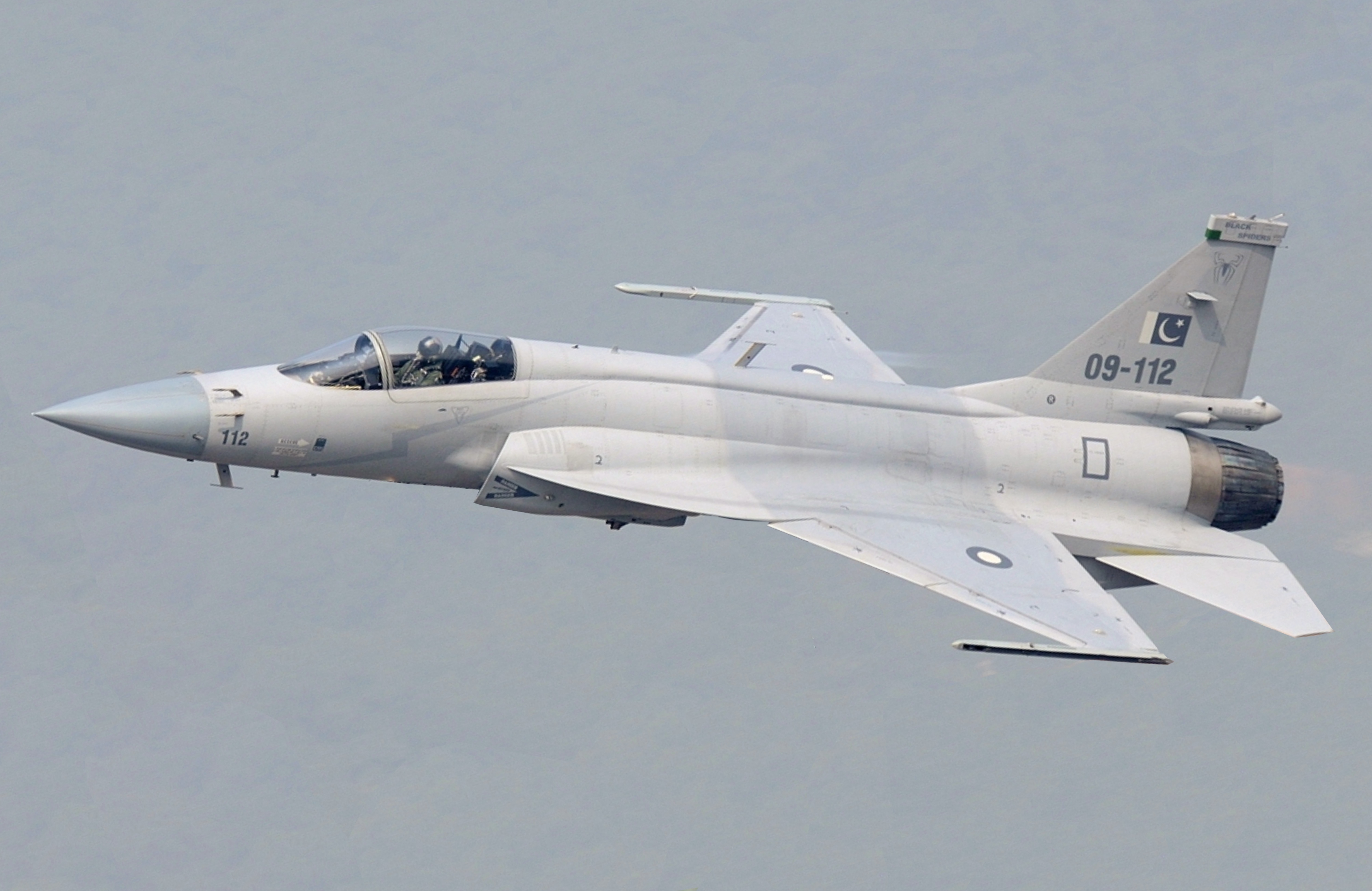 برخورد جنگنده‌های پاکستان با رافال‌های فرانسوی در عربستان‌سعودی!/ عکس 3