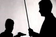 باز هم برخورد خشن معلم خبرساز شد