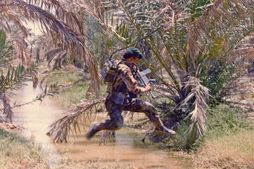 از پیادهشدن چتربازهای آمریکا در عسلویه تا نجات فرمانده سپاه خرمشهر از مخفیگاه خلق عرب به روایت ناخدا هوشنگ صمدی / بازخوانی تاریخ