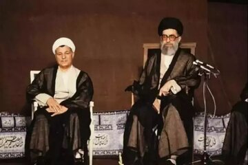 عکس | تصویری تاریخی از اولین مجلس شورای اسلامی؛ وقتی حضرت آیتالله خامنهای و آیتالله هاشمی رفسنجانی ائتلاف بزرگ را تشکیل دادند عکس | تصویری تاریخی از اولین مجلس شورای اسلامی؛ وقتی حضرت آیتالله خامنهای و آیتالله هاشمی رفسنجانی ائتلاف بزرگ را تشکیل دادند