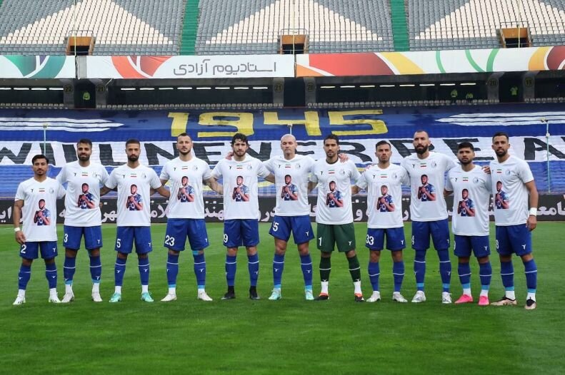 عکس| کوین یامگا و پدرش در آزادی؛ حرکت زیبای استقلالیها برای ستاره فرانسوی