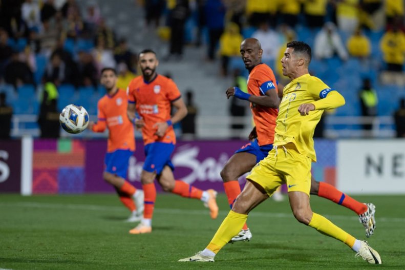 عکس| لحظه تاریخ سازی رونالدو به ثبت رسید 1 عکس| لحظه تاریخ سازی رونالدو به ثبت رسید