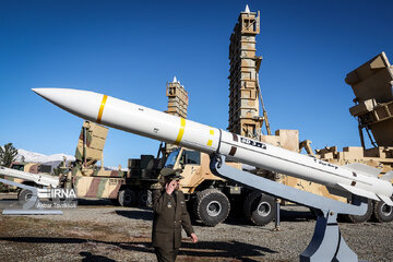 جزئیات جدید از سامانههای موشکی «آرمان» و «آذرخش» به روایت مقام ارشد نظامی / سال 1403 خبرهای خوبی در راه است