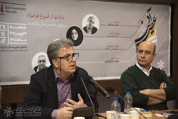 در دومین نشست ادبی «عصر آدینه» مطرح شد: اهمیت فروغ فرخ‌زاد در شعر معاصر ایران / آواز، رستاخیز شعر است