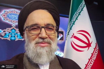 رقیب ابراهیم رئیسی: شنیدم در خراسان جنوبی فقط یک کاندیدا حضور دارد، تصمیم گرفتم به این حوزه بیایم / احساس تکلیف کردم رقیب ابراهیم رئیسی: شنیدم در خراسان جنوبی فقط یک کاندیدا حضور دارد، تصمیم گرفتم به این حوزه بیایم / احساس تکلیف کردم