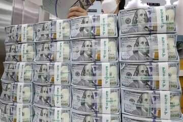 سیگنال افایتیاف به بازار ارز / دلار با چه قیمتی به استقبال دوشنبه رفت؟