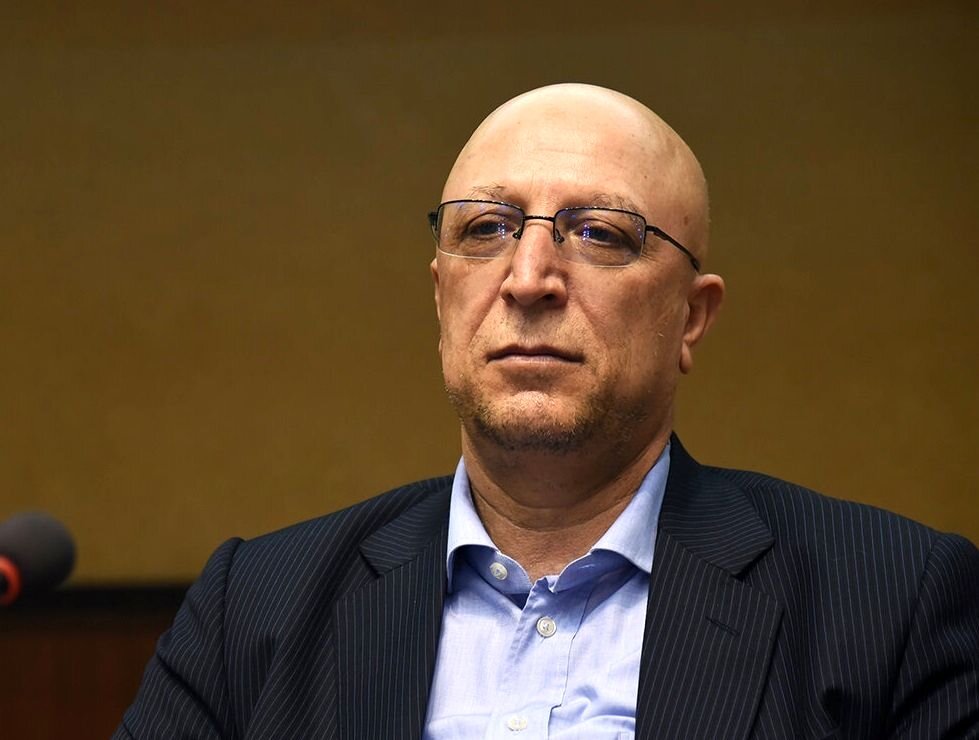 آیین تکریم استاد محمود حکیمی، پیشکسوت ادبیات و خادم فرهنگ عاشورا برگزار شد/ استاد حکیمی معمار اندیشههای دو دهه تاریخی نوجوانان است