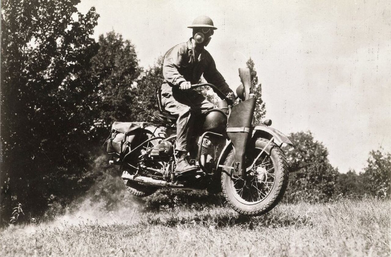 این موتورسیکلتها قلب میدانهای نبرداند/ عکس 2 ۵ مورد از بهترین و نمادین ترین موتورسیکلت های نظامی؛ از Zero MMX تا Zündapp KS