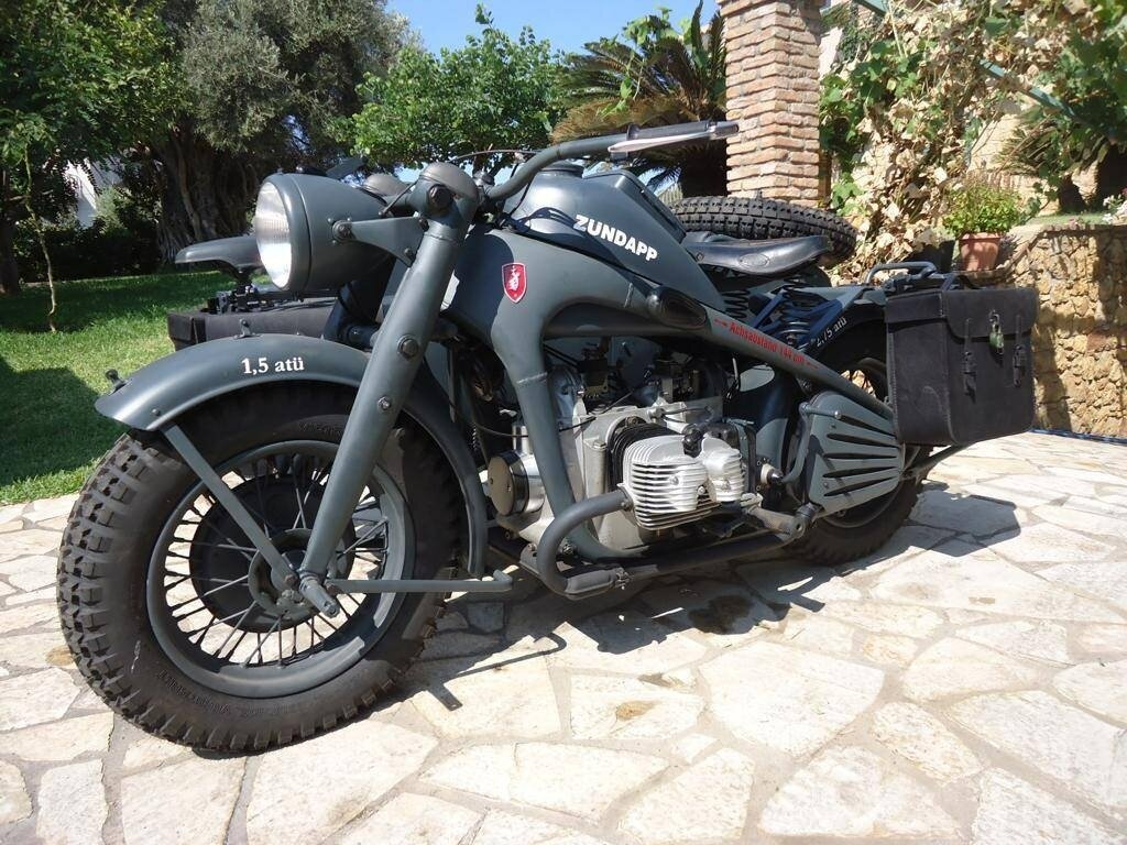 این موتورسیکلتها قلب میدانهای نبرداند/ عکس 11 ۵ مورد از بهترین و نمادین ترین موتورسیکلت های نظامی؛ از Zero MMX تا Zündapp KS