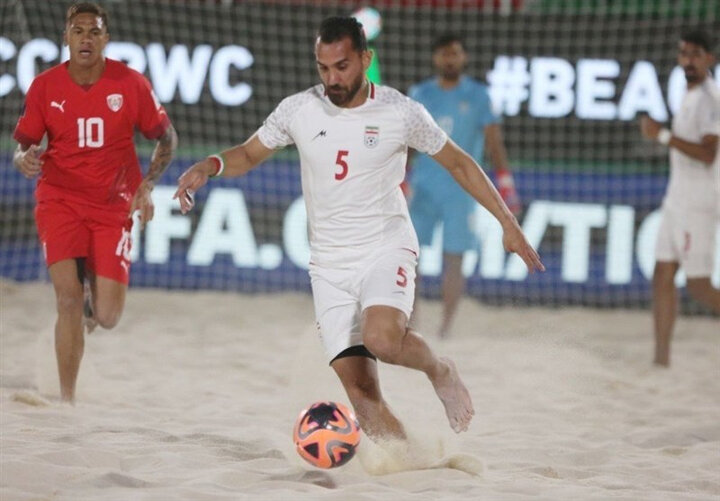 ببینید | تصاویری از آنتونیو کونته و میشل سالگادو در حال تماشای بازی ایران و امارات در جام جهانی فوتبال ساحلی