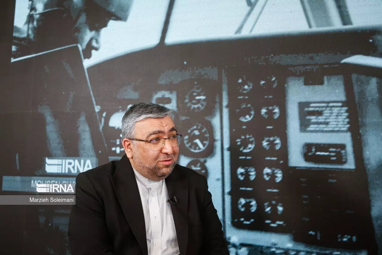 حضور ۷ زن و ۳ روحانی در لیست شورای ائتلاف به روایت سخنگوی شانا /رفیعی: با انتخابات قهر نکنیم /عمویی: لیست تهران و شهرستان ها هنوز نهایی نشده است