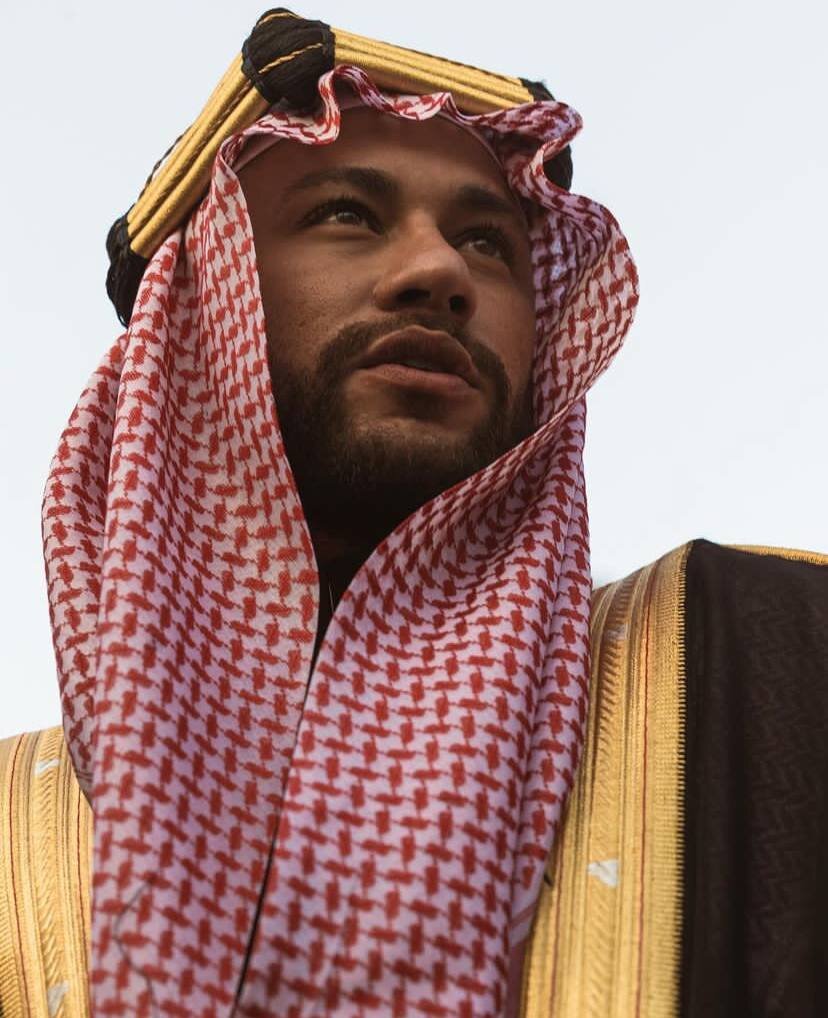 عکس‌| تیپ متفاوت و عربی نیمار برای روز عربستان