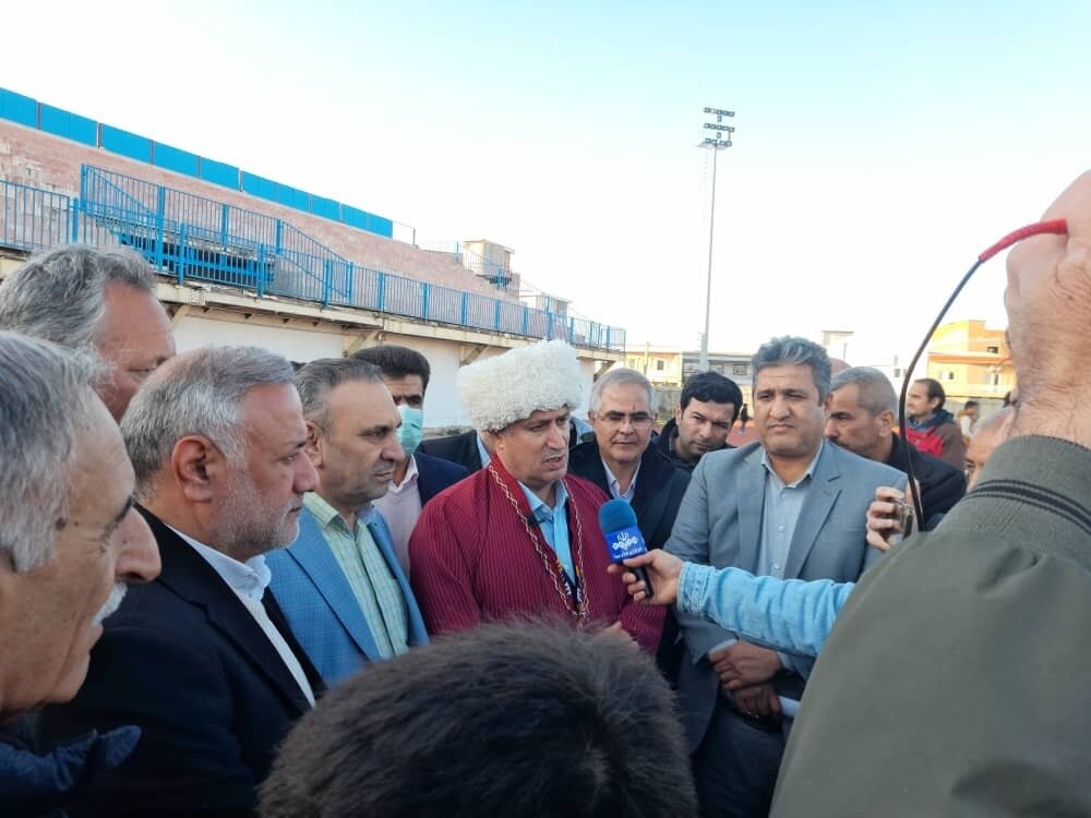 عکس| مهدی تاج با لباس سنتی ترکمنها 2