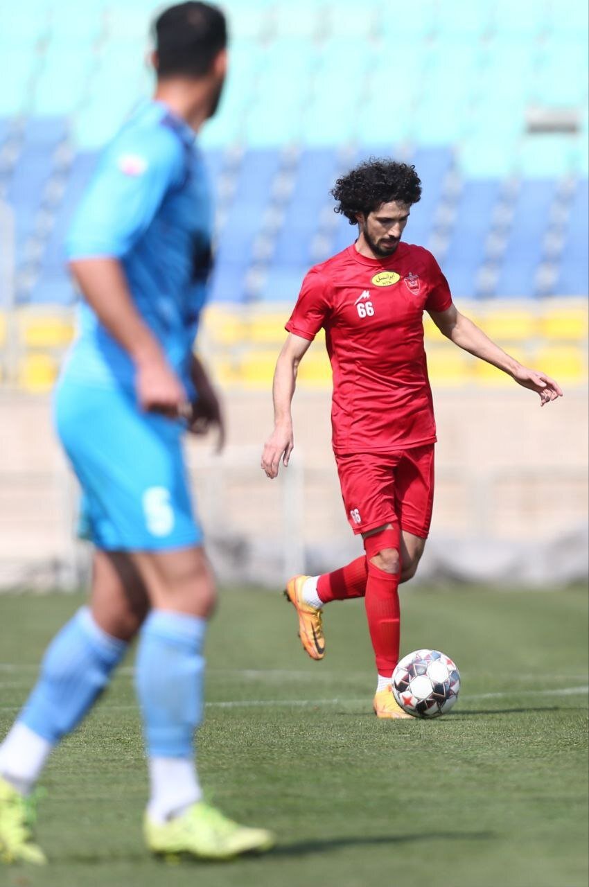 عکس| برتری پرسپولیس با گلزنی مهاجم جنجالی
