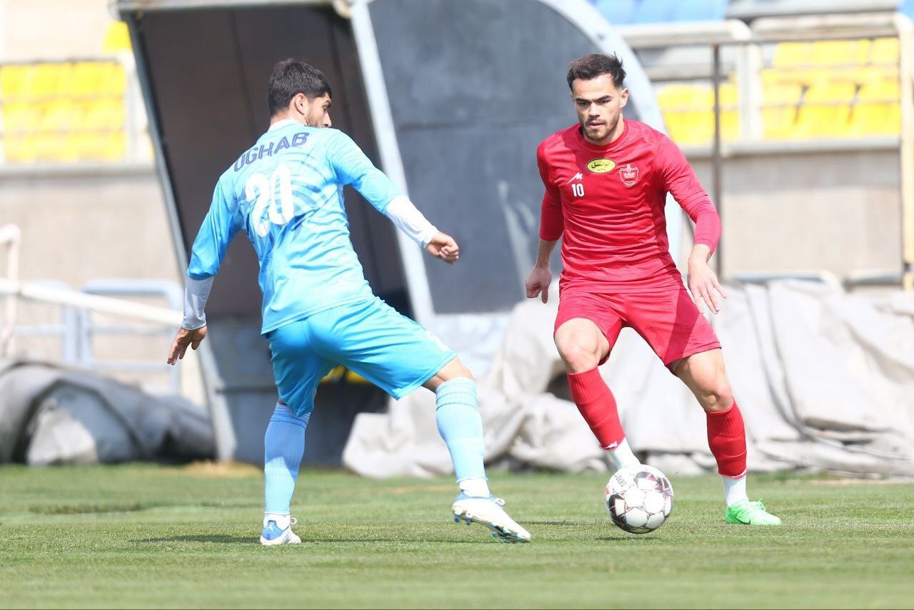 عکس| برتری پرسپولیس با گلزنی مهاجم جنجالی