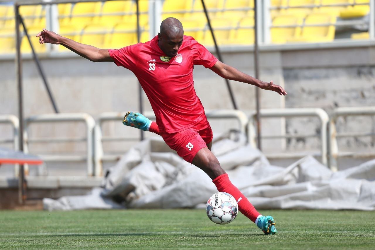 عکس| برتری پرسپولیس با گلزنی مهاجم جنجالی