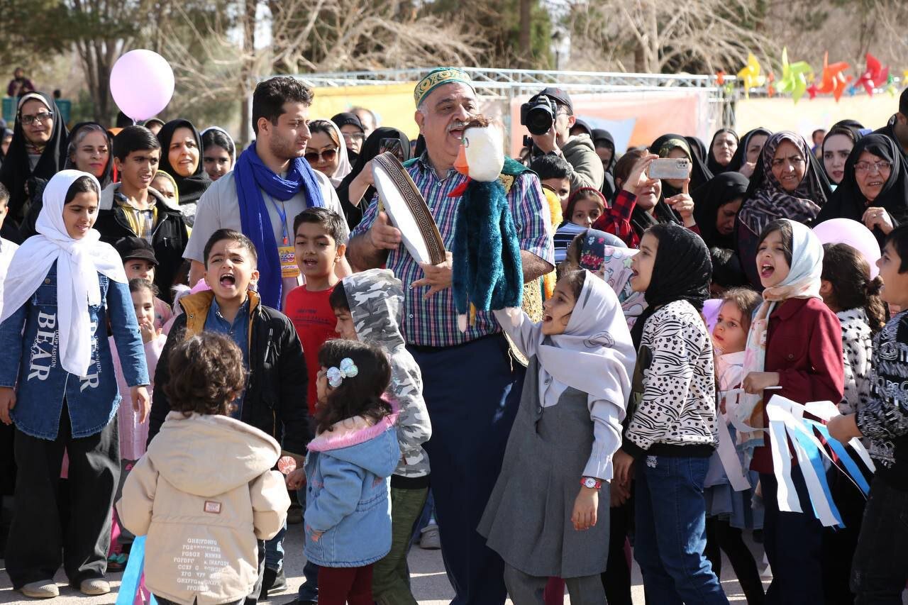 کاتالوگ بیست و هشتمین جشنواره بینالمللی تئاتر کودک و نوجوان اردکان منتشر شد 2