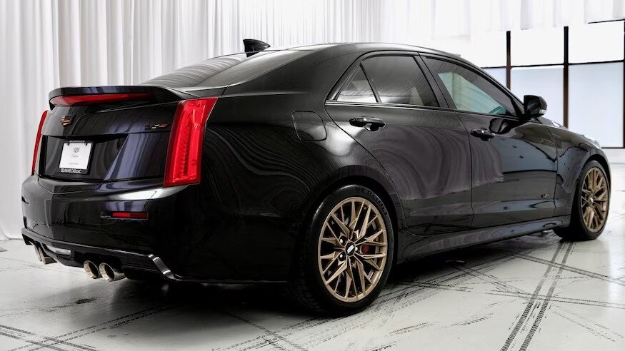 عکس | ماشین ۴ میلیارد تومانی جو بایدن 3 خودروی جو بایدن به قیمت ۴ میلیارد تومان فروخته شد /عکس