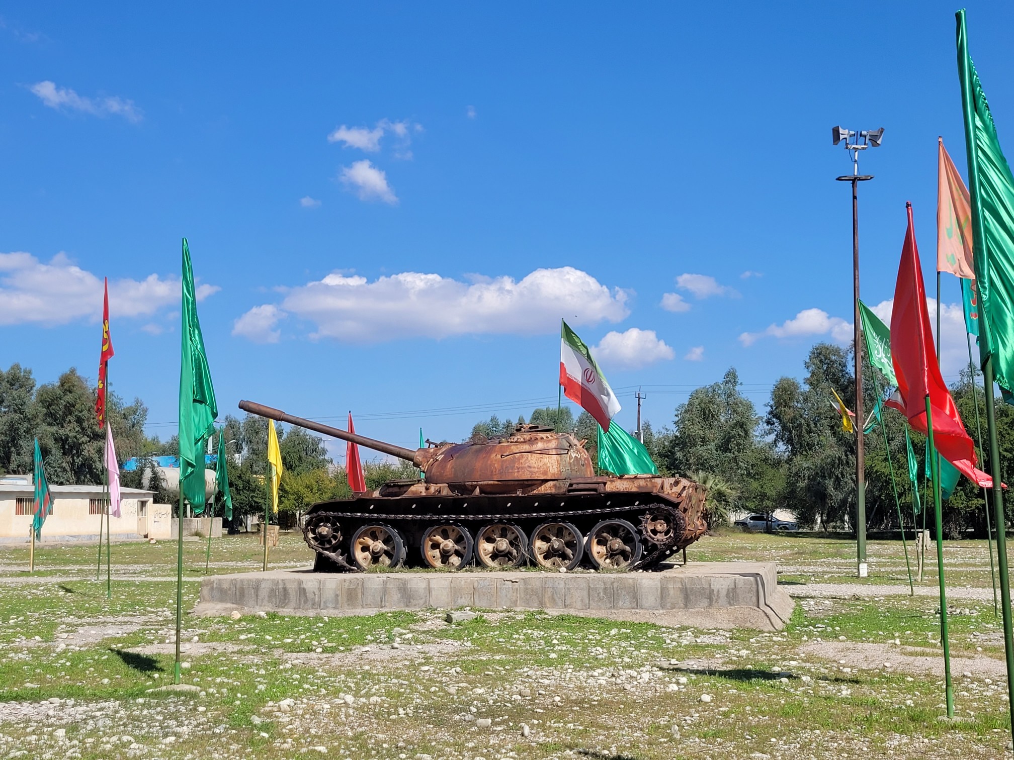 حضور کاروان راهیان نور دانشگاه علومپزشکی شهید بهشتی تهران