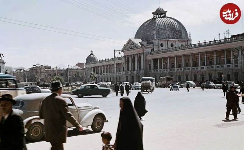 تهران قدیم| میدان توپخانه تهران ۶۰ سال قبل این شکلی بود