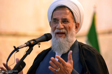 رئیس سازمان عقیدتی سیاسی ارتش: اگر بر فضای مجازی حاکم نباشیم.../ دشمن دنبال اشغال جغرافیای مجازی است