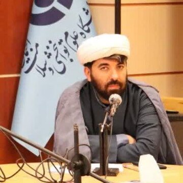 سخن نغز سعدی در مورد تفاوت آرامش، آسایش و آرایش / حضرت حجت زنجیرهی انسانیتِ فرادینی تشکیل خواهد داد