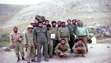 تعجب عراقیها از حضور فرماندهان ایرانی در خط مقدم!