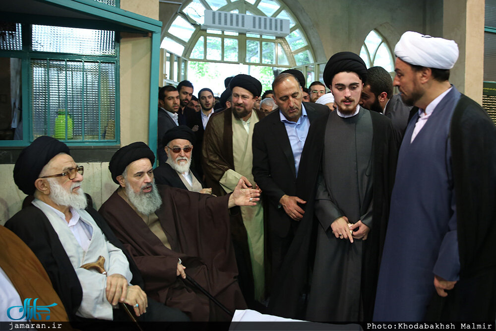 تصاویری از سیدحسن خمینی در کنار پدر همسرش، آیتالله موسوی بجنوردی 3