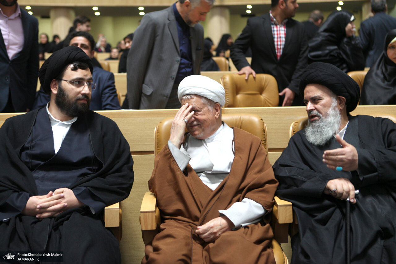 عکسهایی از آیتالله موسوی بجنوردی در کنار معاون ابراهیم رئیسی، آیت الله هاشمی و علی لاریجانی 3