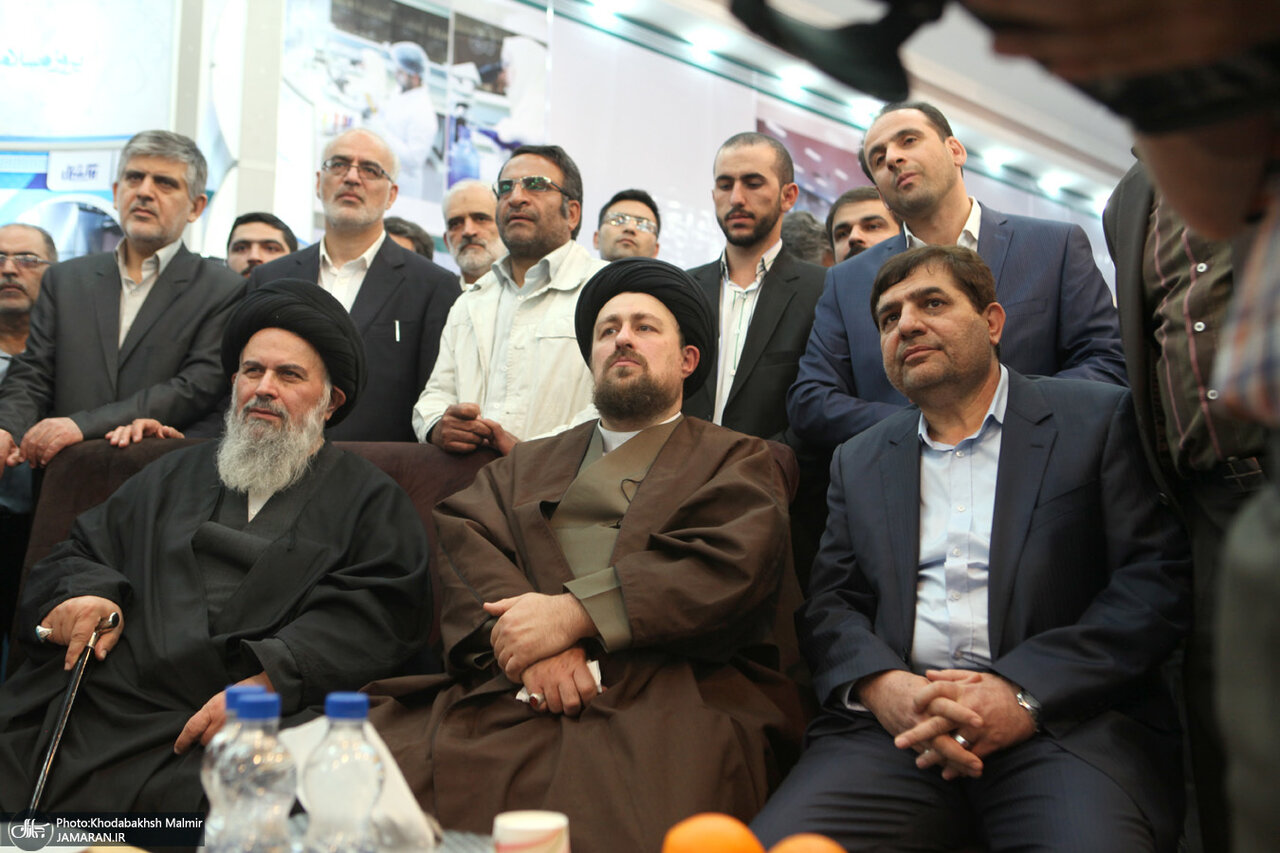 عکسهایی از آیتالله موسوی بجنوردی در کنار معاون ابراهیم رئیسی، آیت الله هاشمی و علی لاریجانی 6