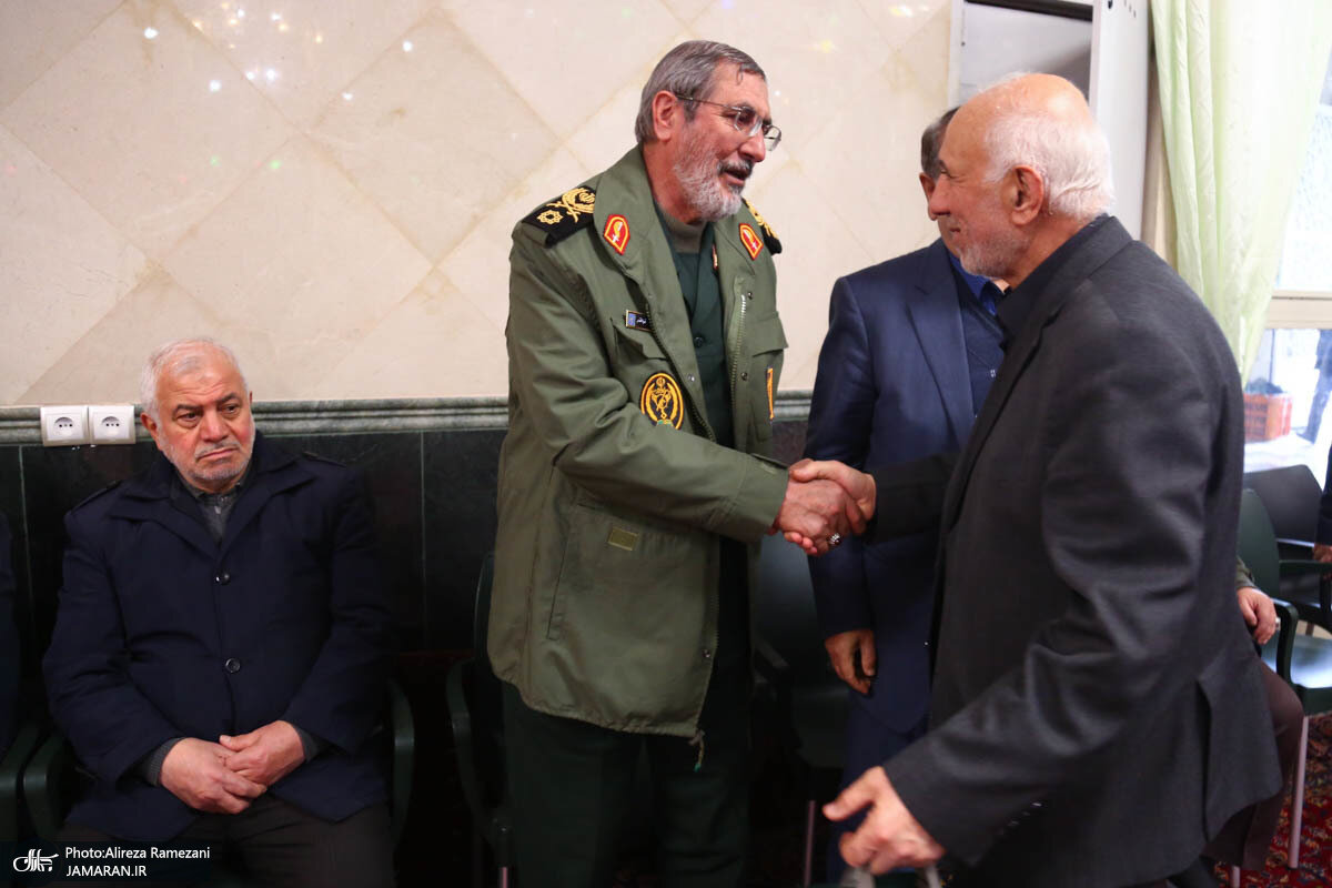 تصاویری از مراسم تشییع پیکر سردار سپاه 1 تصاویری از مراسم تشییع پیکر سردار سپاه