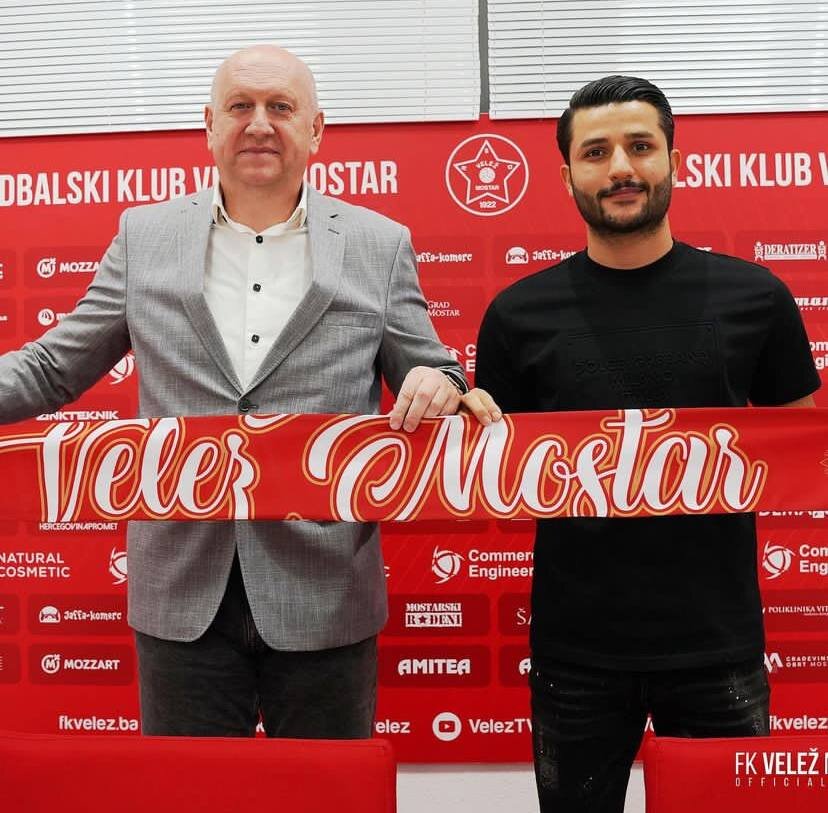 عکس| مقصد عجیب یک استقلالی در فوتبال اروپا