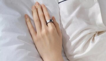 حلقه هوشمند سامسونگ به نمایش گذاشته شد حلقه هوشمند سامسونگ به نمایش گذاشته شد