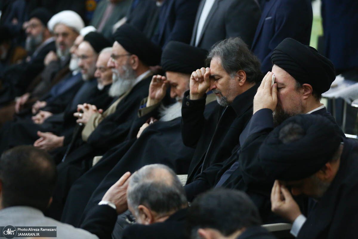اشک ریختن سیدحسن خمینی در مراسم تشییع پدر همسرش +عکس