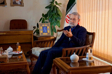 پیشنهاد متفاوت علی لاریجانی درباره مجلس خبرگان /برخی فقها به بداخلاقی ها در جامعه اعتراض دارند /حکومت باید تکثر آرا را بپذیرد