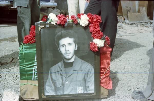 وقتی آب در جبهه پیدا نمیشد این شهید چای درست کرد! /طعمش یادم نمیرود +عکس