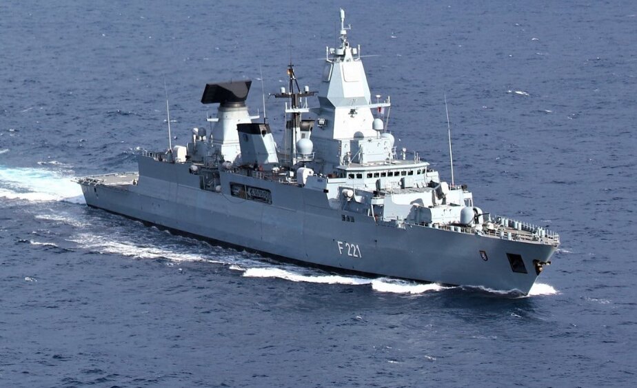 آلمان به آمریکا شلیک کرد / آبروریزی اعضای ناتو در دریای سرخ