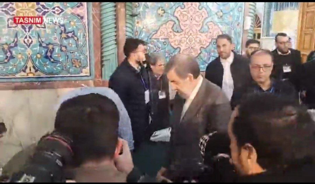 محسن رضایی کجا رأی خود را به صندوق انداخت؟ /توصیه زودهنگام عضو دفتر رهبری به برندگان انتخابات ۱۴۰۲